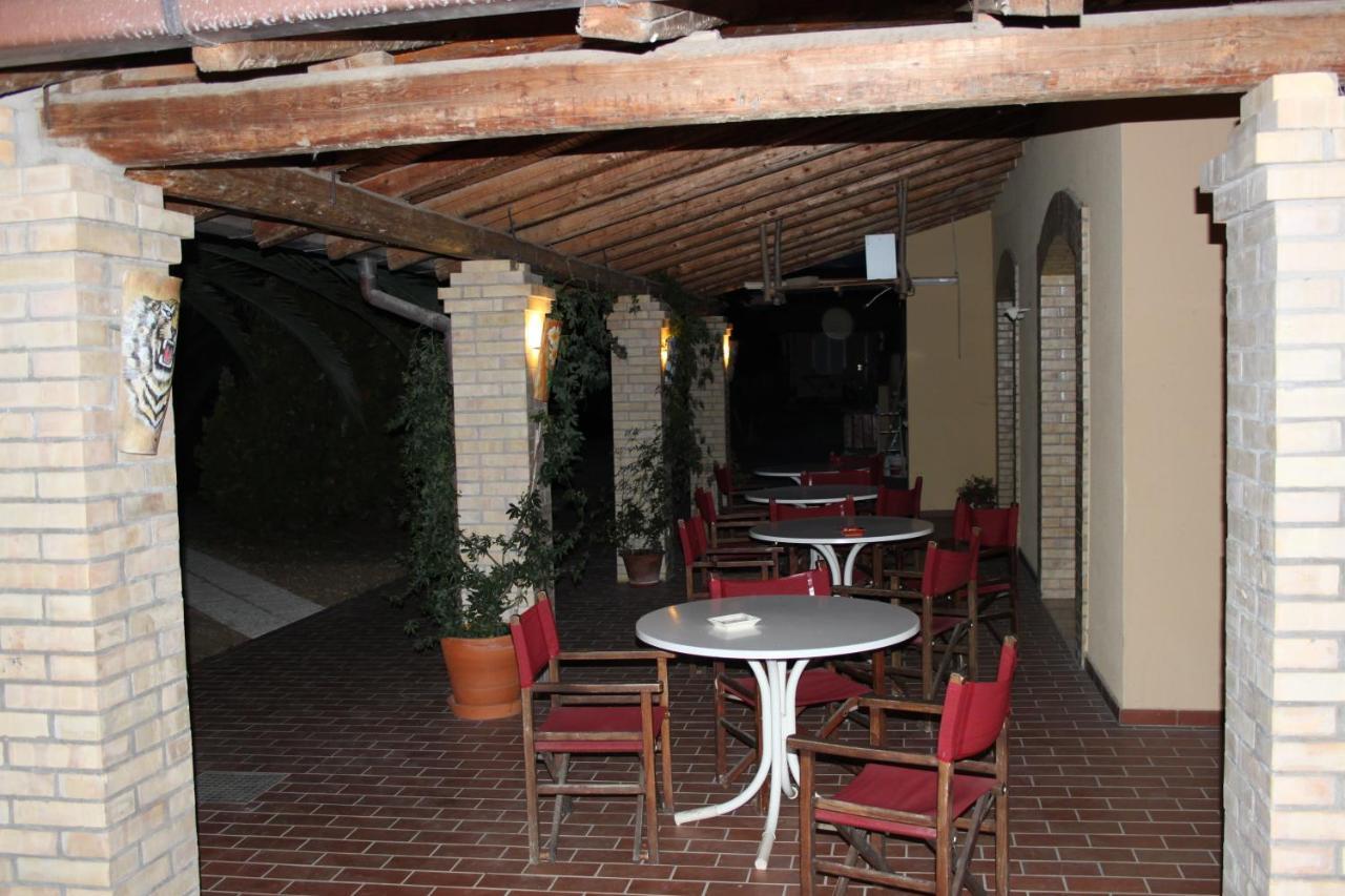 منزل الضيف Mosciano SantʼAngelo  في Country-House Pecora Nera المظهر الخارجي الصورة